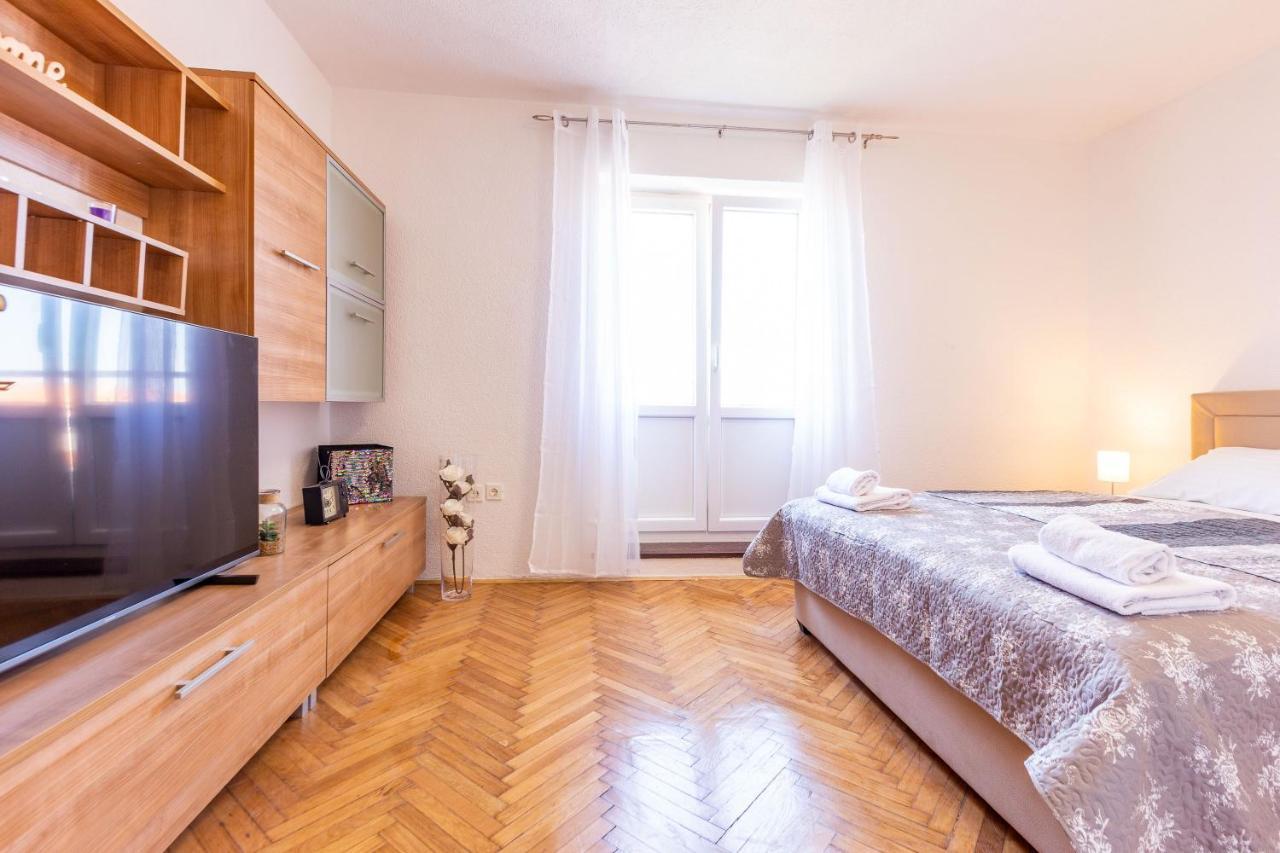 Bobo Central 2Br Apartment ザダル エクステリア 写真