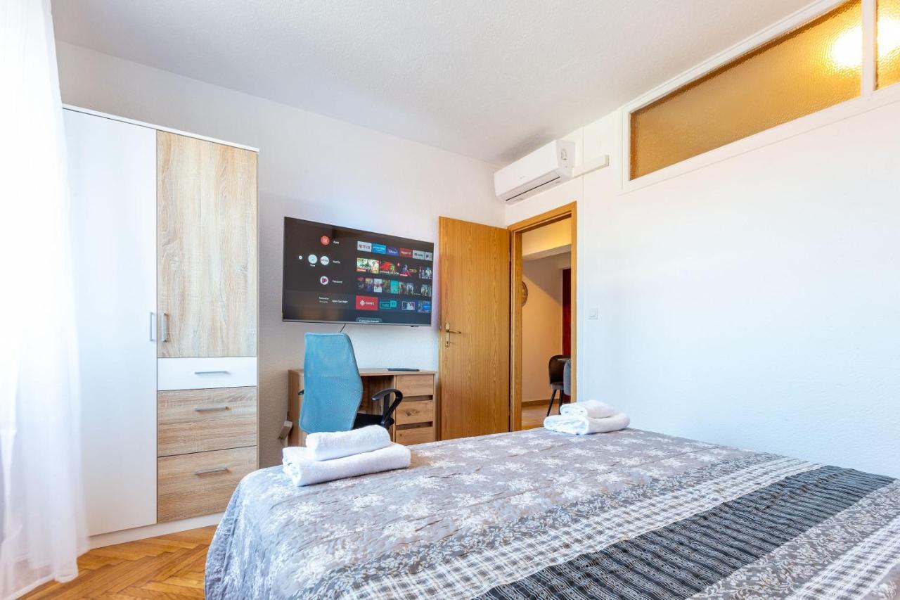 Bobo Central 2Br Apartment ザダル エクステリア 写真